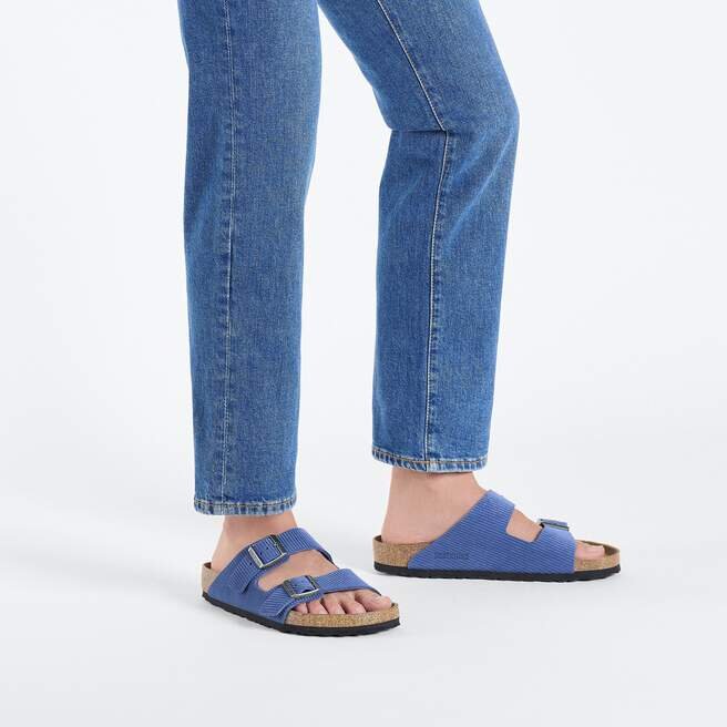 Arizona Suede Leather Embossed Arizona Suede Leather Embossed