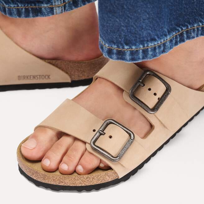 Arizona Wire Buckle Nubuk Leather Arizona Wire Buckle Nubuk Leather