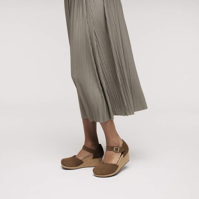 Mary Suede Leather Mary Suede Leather
