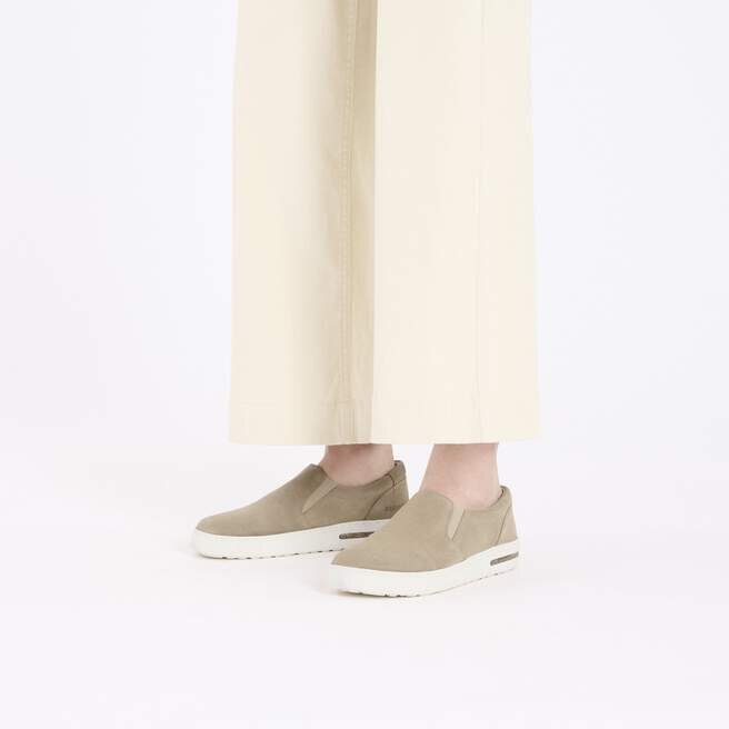 Oswego Suede Leather Oswego Suede Leather