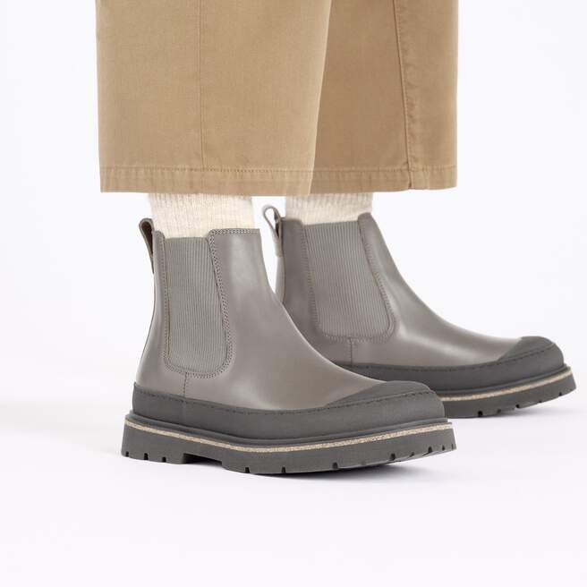 Prescott Slip on Men Waxy Leather Prescott Slip on Men Waxy Leather