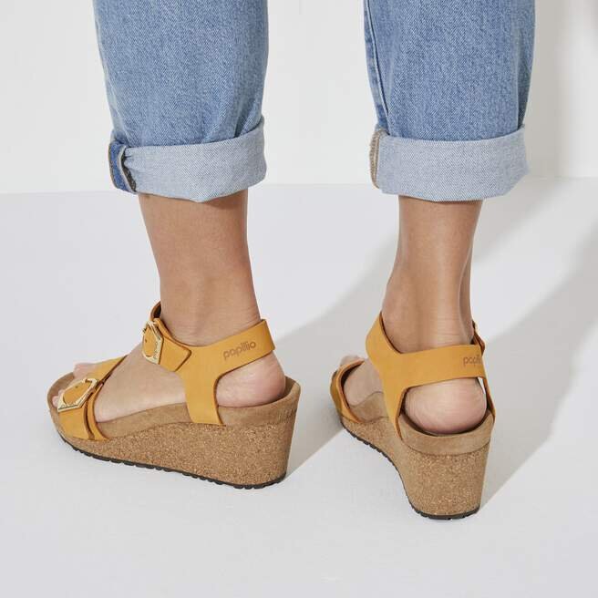 Soley Nubuck Leather Apricot Soley Nubuck Leather Apricot