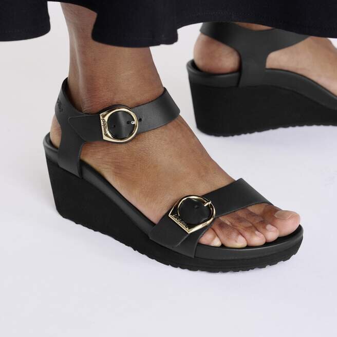 Soley Ring-Buckle Leather Black Soley Ring-Buckle Leather Black