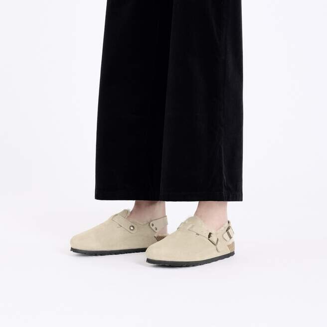 Tokio Shearling Suede Leather Tokio Shearling Suede Leather